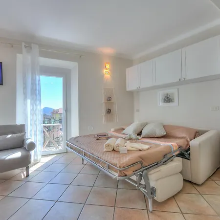 Nido Belvedere View - Happy