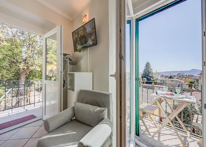 Apartment Nido Belvedere Ac And View - Happy Lesa